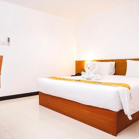 Neptuna Hotel Patong Экстерьер фото