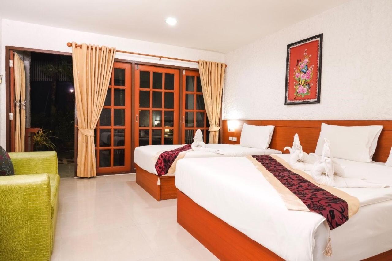 Neptuna Hotel Patong Экстерьер фото
