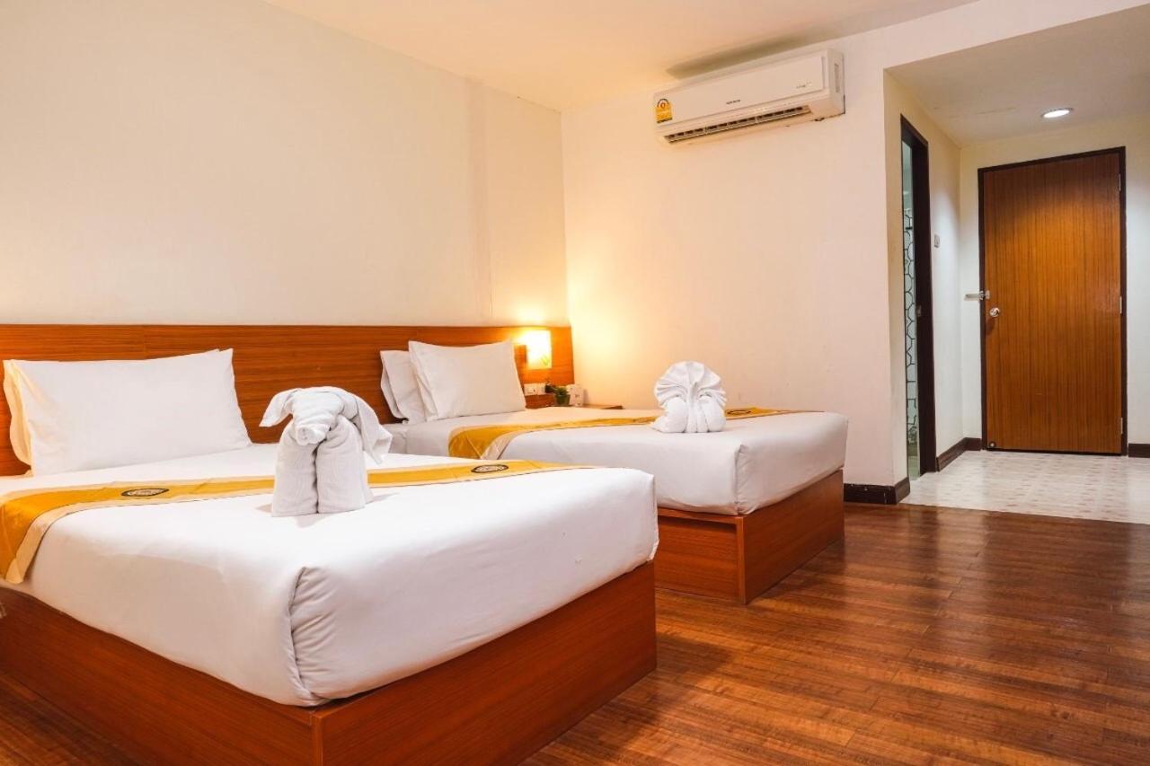 Neptuna Hotel Patong Экстерьер фото