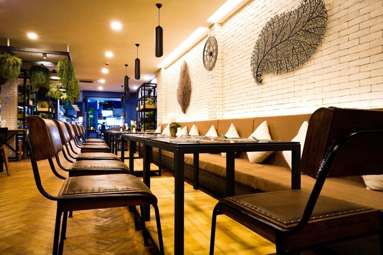 Neptuna Hotel Patong Экстерьер фото