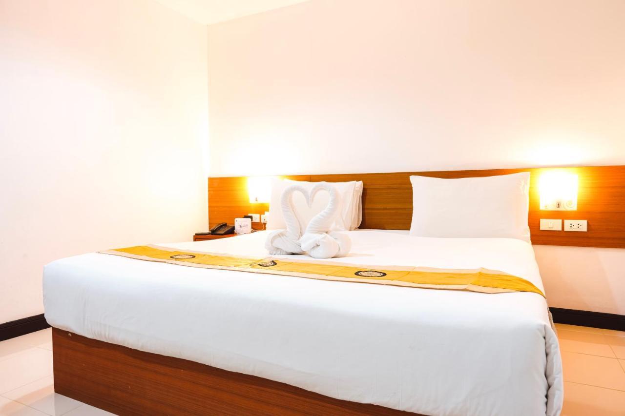 Neptuna Hotel Patong Экстерьер фото