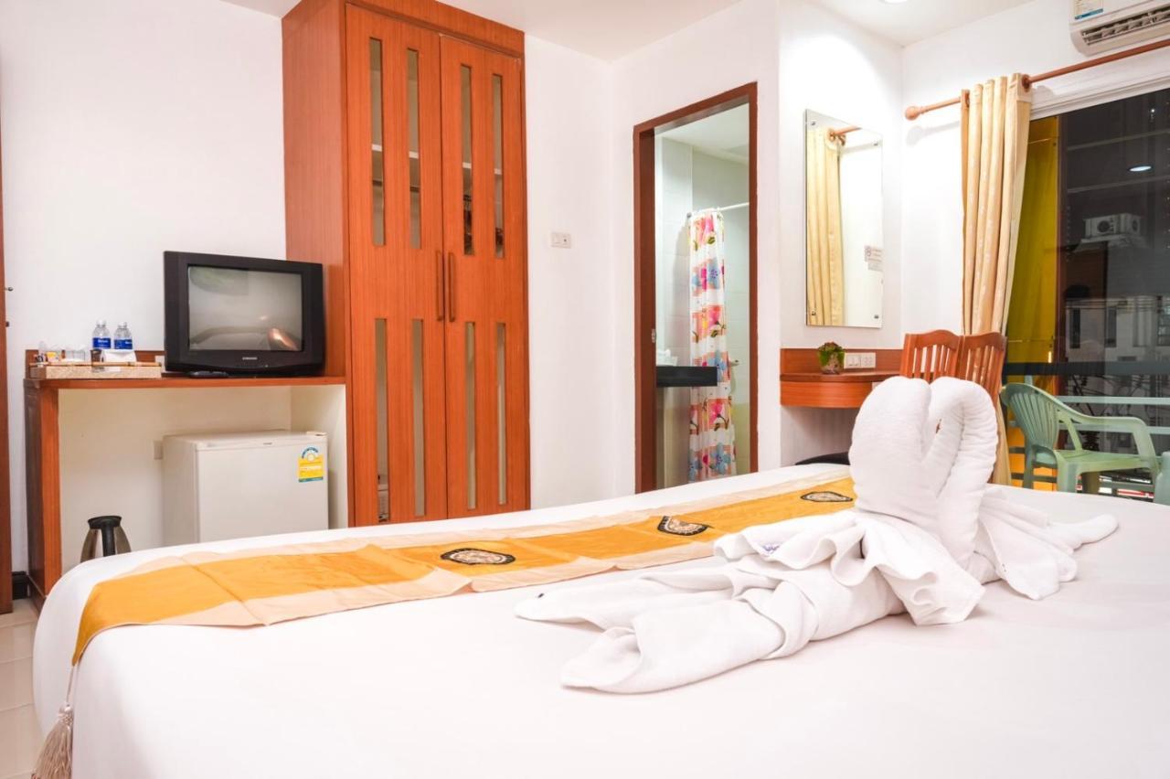 Neptuna Hotel Patong Экстерьер фото