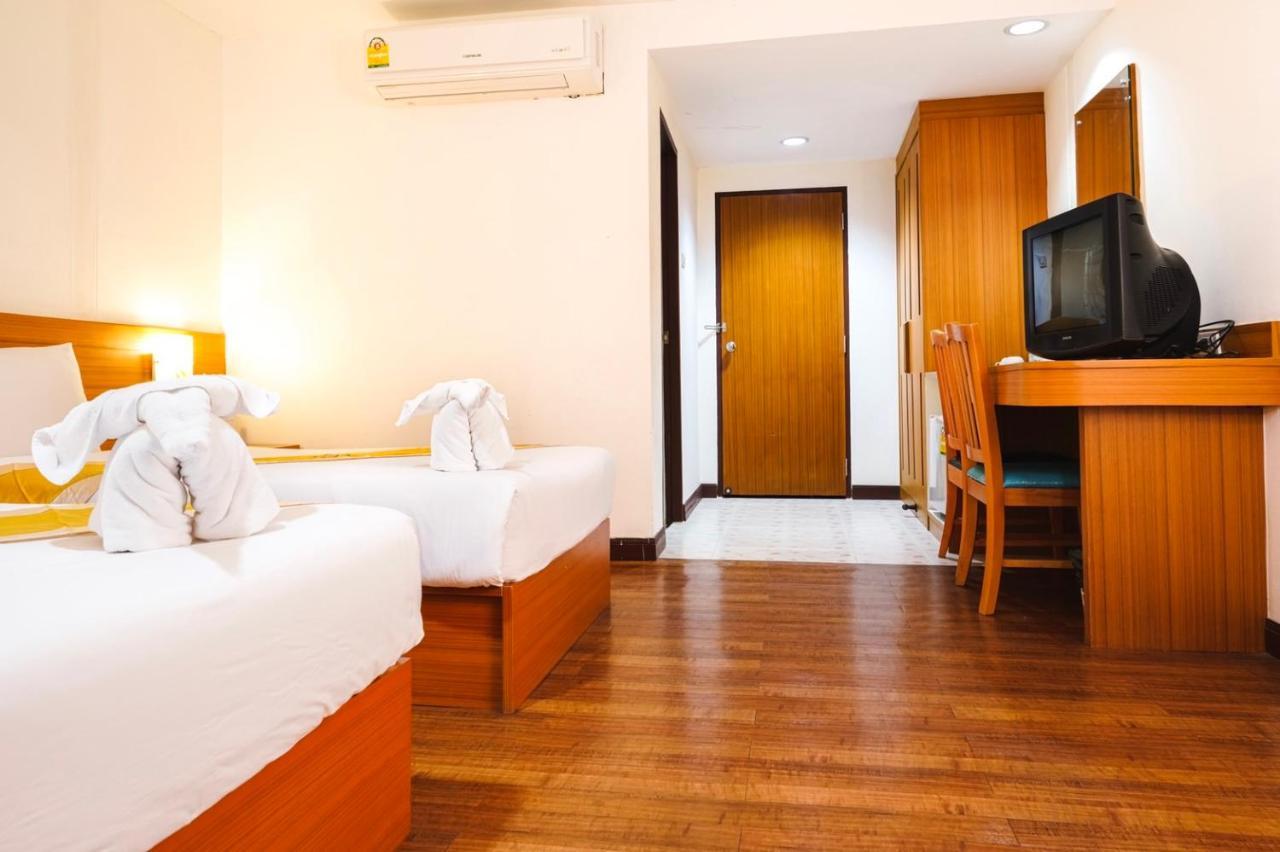 Neptuna Hotel Patong Экстерьер фото